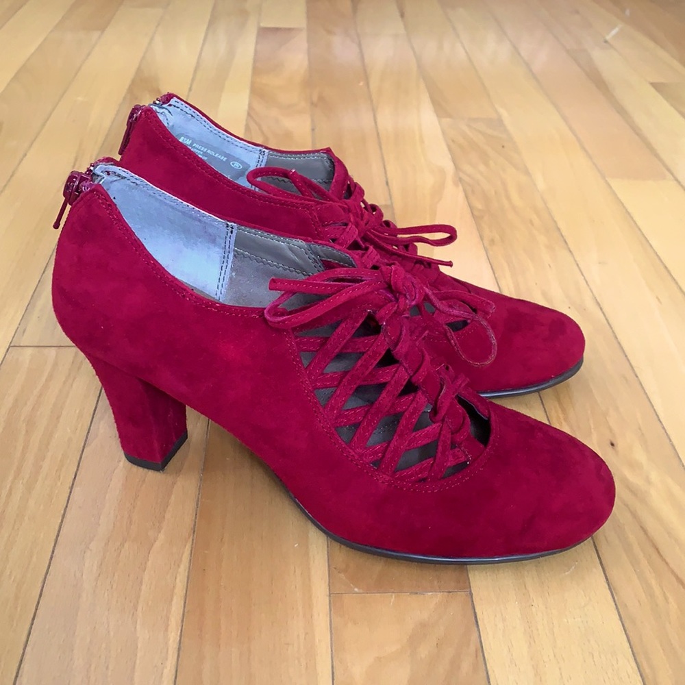 Aerosoles Dark Red Suede Heel